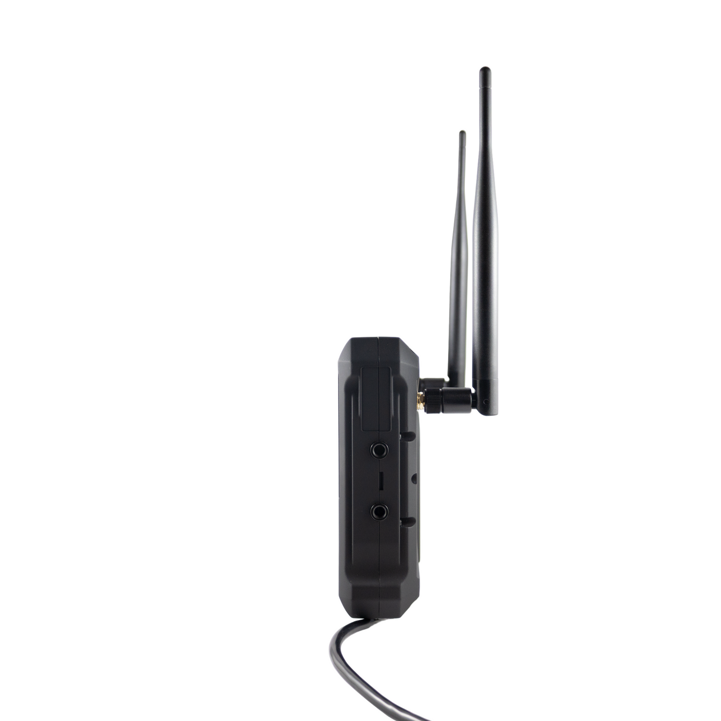 7-Inch AHD 4-Channel Digital Wireless DVR Camera System